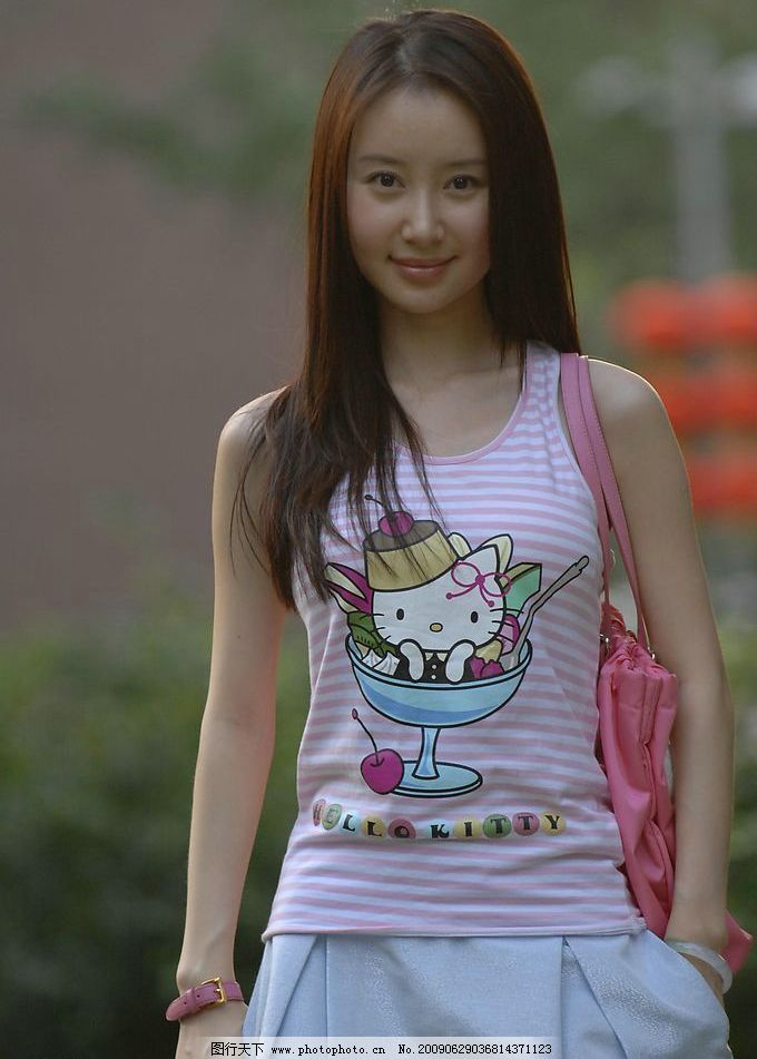 美女模特舒畅 美女 模特 舒畅 明星 绿色 长裙 长头发 可爱 女性 女人 高清 人物 人物图库 女性女人 摄影图库 300DPI JPG